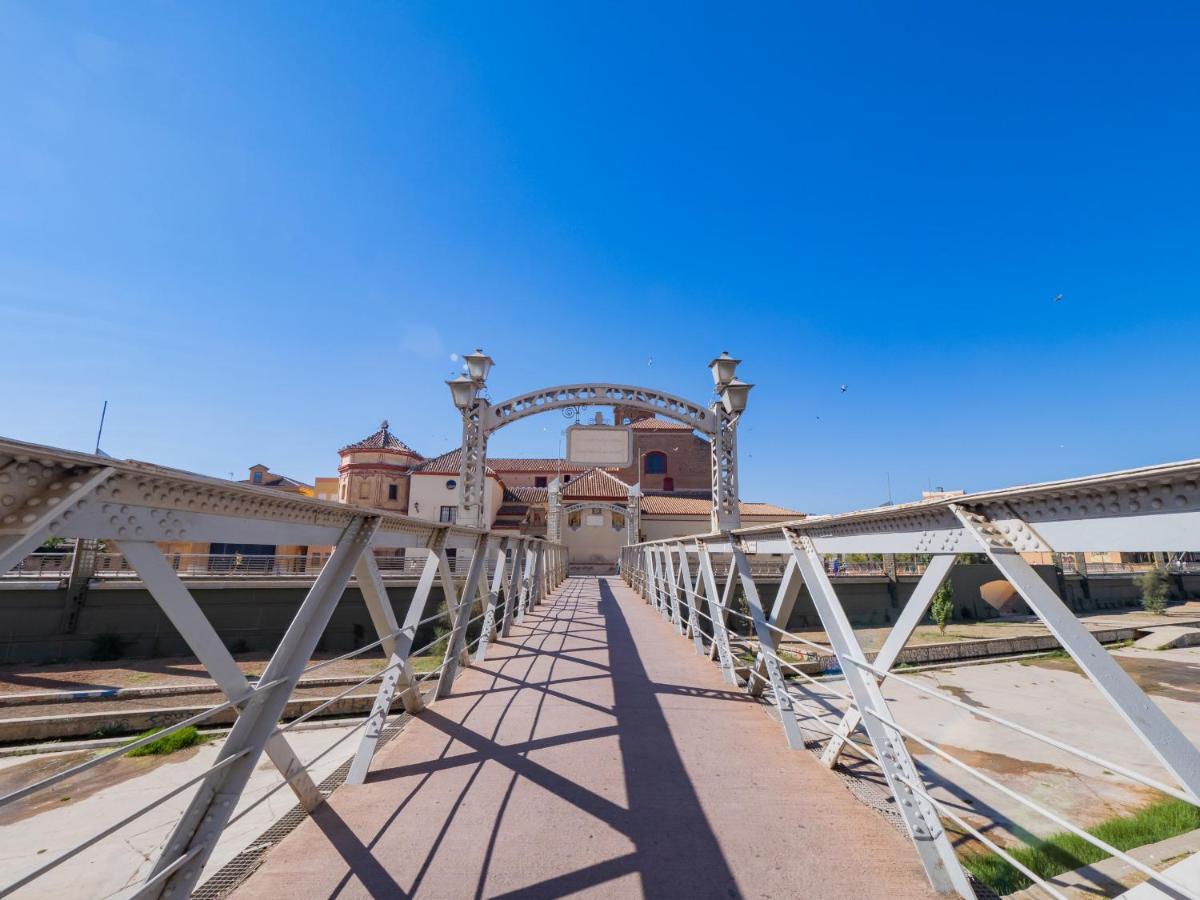 Cubo'S Apartamento Atocha With Optional Parking مالقة المظهر الخارجي الصورة