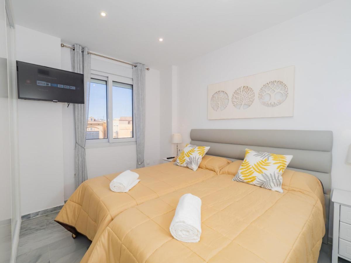 Cubo'S Apartamento Atocha With Optional Parking مالقة المظهر الخارجي الصورة