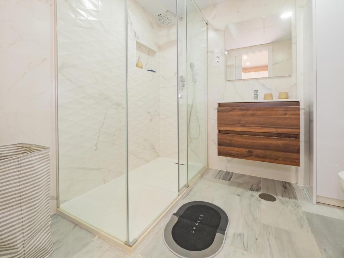 Cubo'S Apartamento Atocha With Optional Parking مالقة المظهر الخارجي الصورة